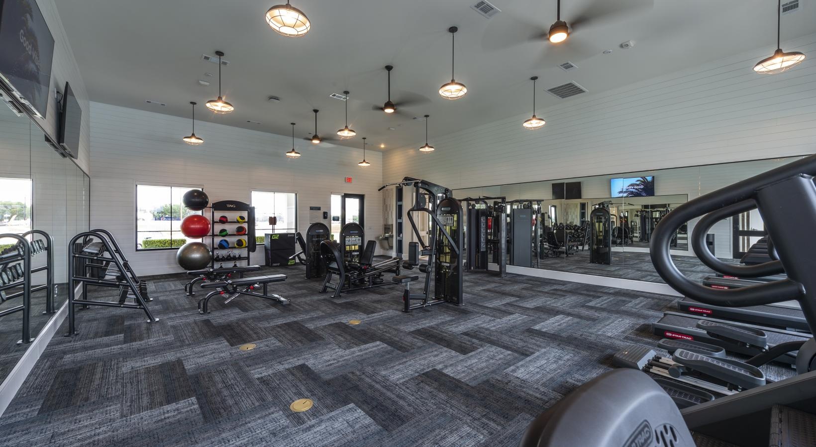 Find your perfect fit at Inspire Missouri City a gym with treadmills